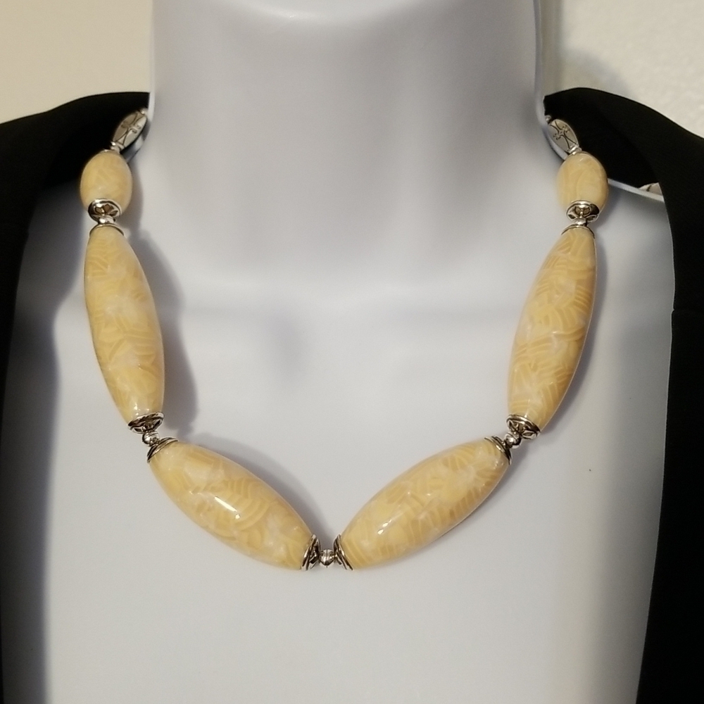 Brighton Nile Necklace Retired Ivory Beaded Necklace Size 18 inch
